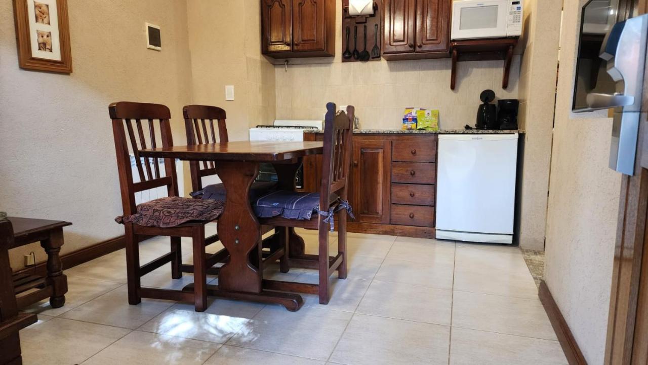 Refugio Del Bosque Villa Карило Екстериор снимка