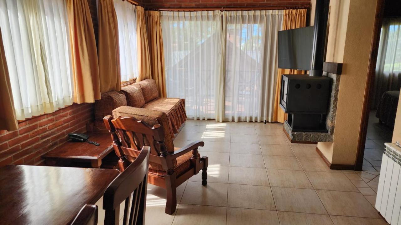 Refugio Del Bosque Villa Карило Екстериор снимка