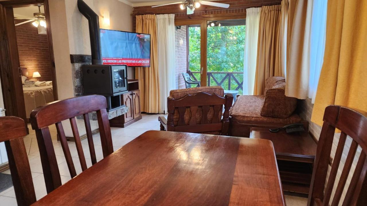 Refugio Del Bosque Villa Карило Екстериор снимка