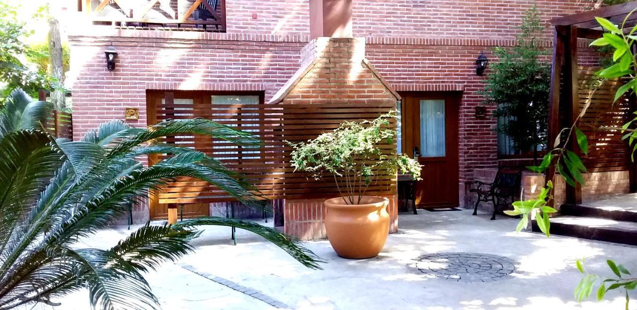 Refugio Del Bosque Villa Карило Екстериор снимка